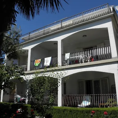 Beachfront Punta 152-4 Sukošan