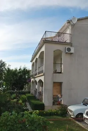Beachfront Punta 152-4 * Sukošan