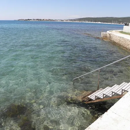 Beachfront Punta 152-4 Sukošan